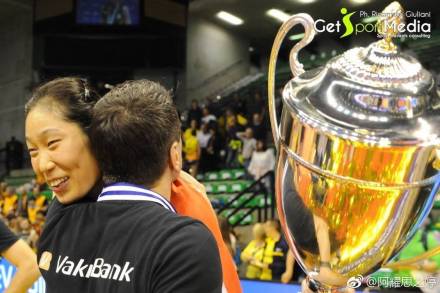 事不过三朱婷夺海外首冠！接班刘翔李娜征服世界一句话感动国人