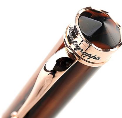 万宝路和万宝龙钢笔哪个好,万宝龙与勃朗钢笔