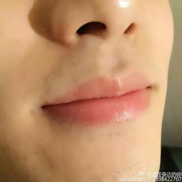 这是一篇有毒且辣眼睛的话题，千万别点开！