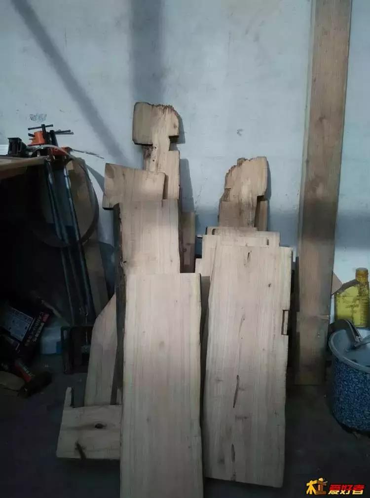 坐着轮椅入了坑——《轮椅上的木匠》