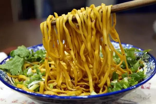 霸都面馆排行榜,超级大碗的重庆小面