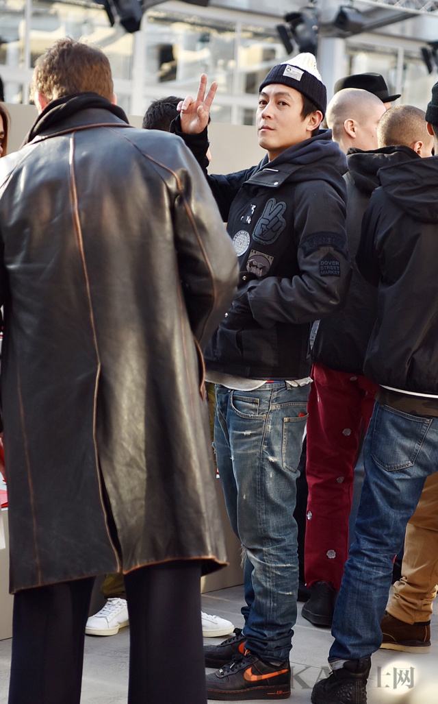 跟着这两人学穿搭,刷街名单肯定有你