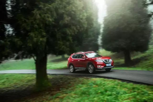 这款紧凑级SUV全新升级，2.5L的QR25发动机，心动吗？