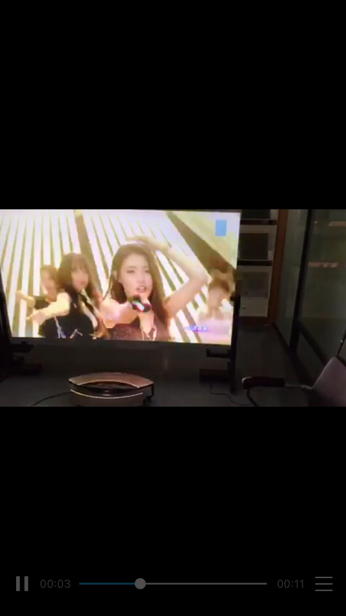 为什么投影仪用幕布效果反而不好,投影机幕布的选择