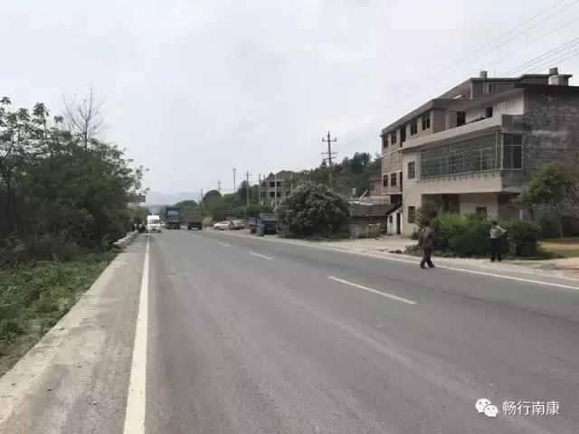 速度与激情8中的掉车视频,速度与激情8结局视频