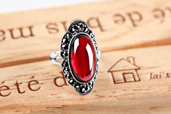 珠宝原产地在哪里,原产地购买珠宝都便宜吗