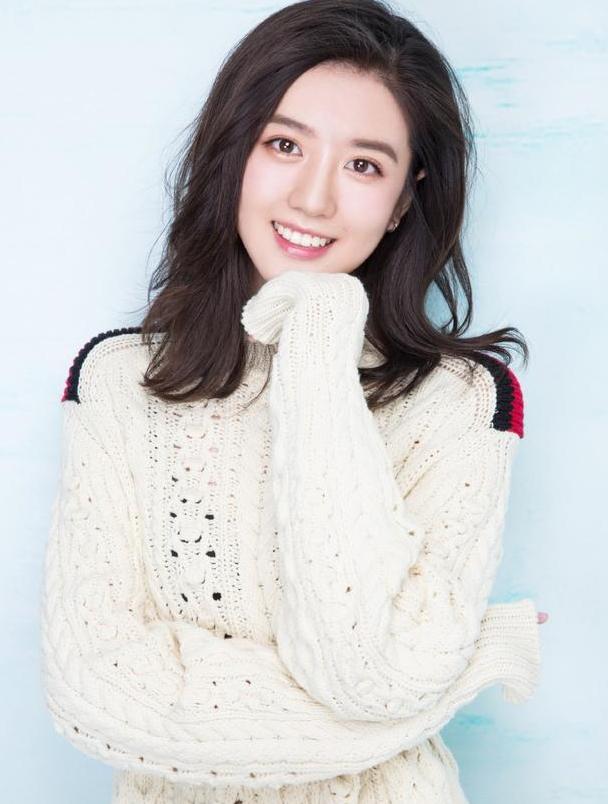 鞠婧祎对四千年一遇的美女的看法,鞠婧祎本人对四千年美女的看法