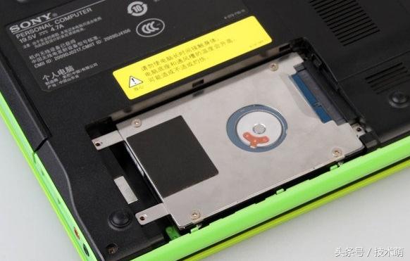 笔记本的硬件也能升级更换你知道吗？学会这点给自己多省点钱