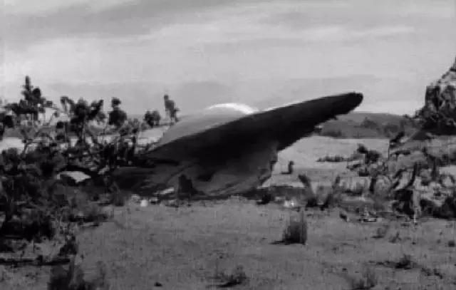 这个闯入过电视剧的UFO颠覆了人类的三观，但真相却简单得可笑