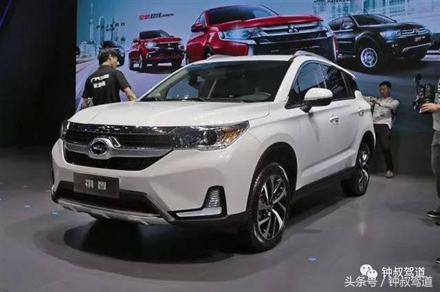 在浮华的飨宴里，钟叔只记住这些车和事