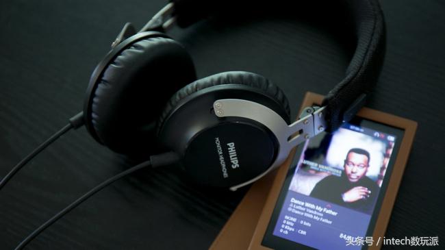 dj监听头戴式耳机500元,飞利浦shs4701耳机