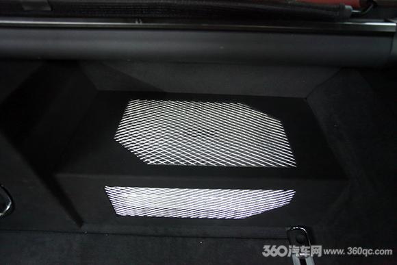 堆叠设计的良苦用心你的后备箱会懂奥迪A6升级RS贵族三分频