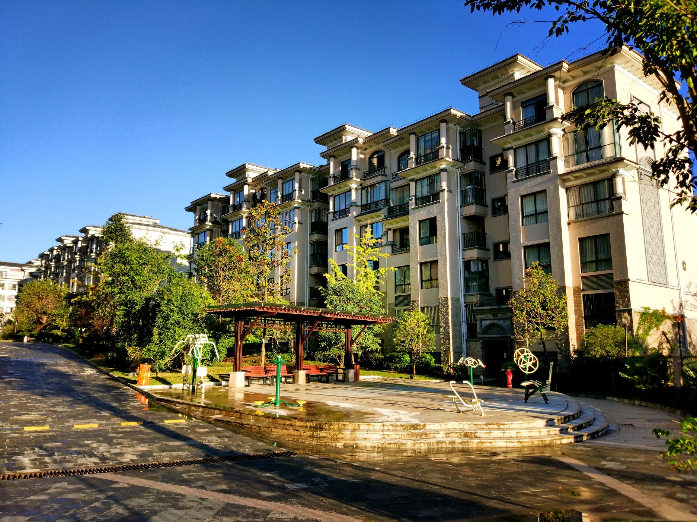 云南“和信行”三大房产标杆项目首次亮相蓉城