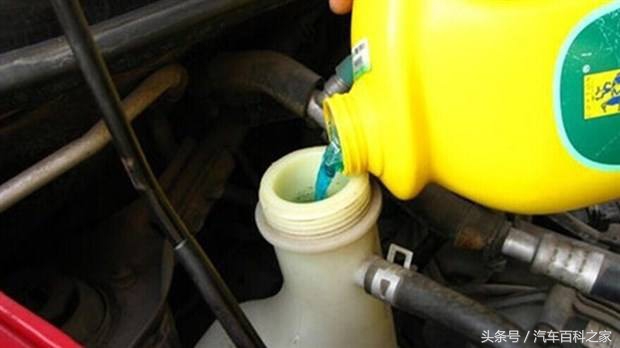 不同颜色乙二醇防冻液可以混加吗,不同牌子的防冻液能混加在一起吗