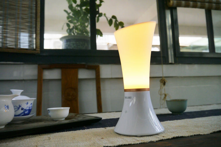 智能语音台灯小度,带闹钟功能的智能语音台灯