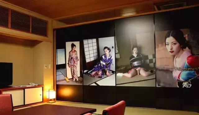 草间弥生跨界玩室内设计,你敢住进这样扎眼的房间吗?!