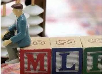 货币基金看七日年化还是万份收益,货币基金七日年化收益率准吗