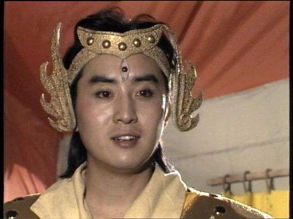 封神演义哪吒和杨戬哪个好看,哪吒和杨戬在封神表现如何