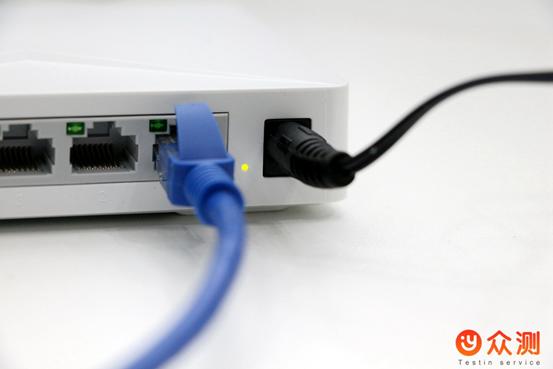 新买的华三交换机怎么配置,华三交换机开箱照片