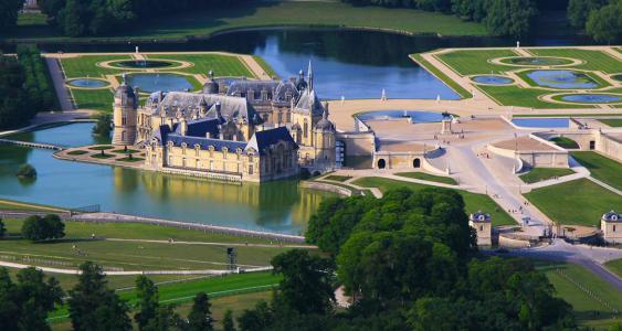 七十迈旅行的视频,七十迈海外自驾