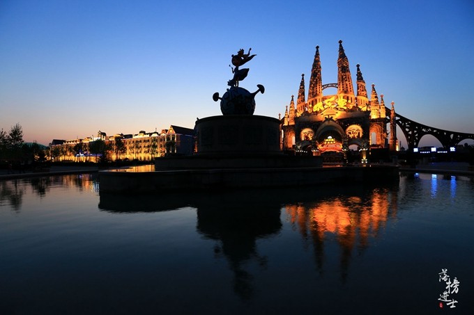 泉城欧乐堡动物王国夏天怎么去,泉城欧乐堡梦幻世界星空过山车