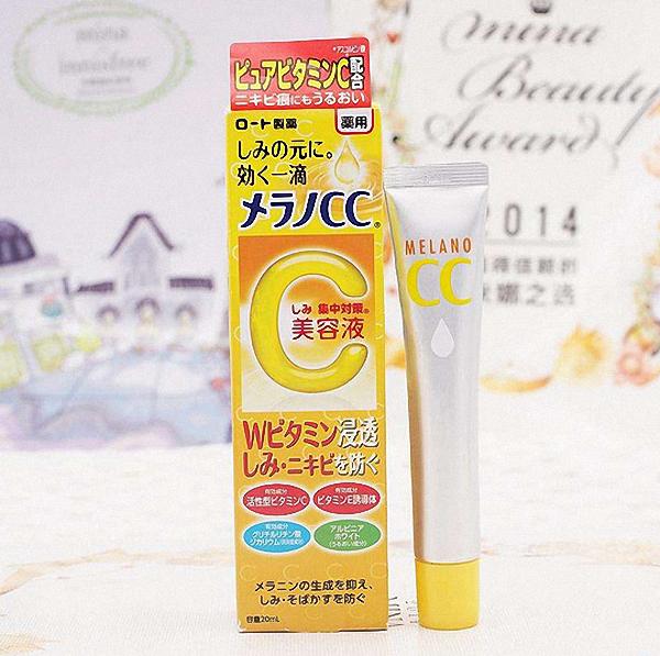 女性必用的精华液,精华液抹脖子