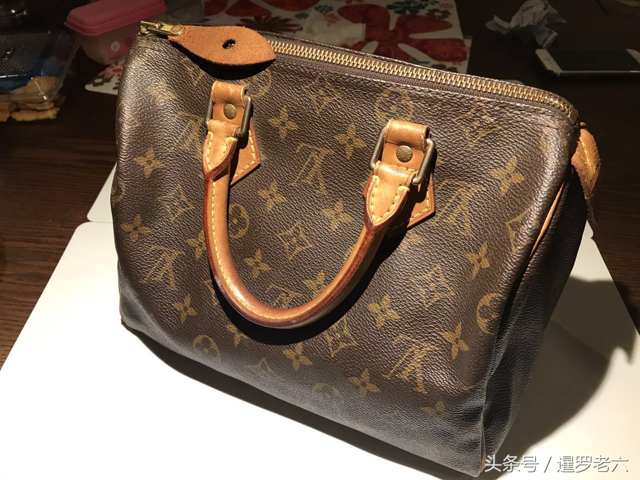 在泰国买个lv小钱包要多少钱,在曼谷买lv