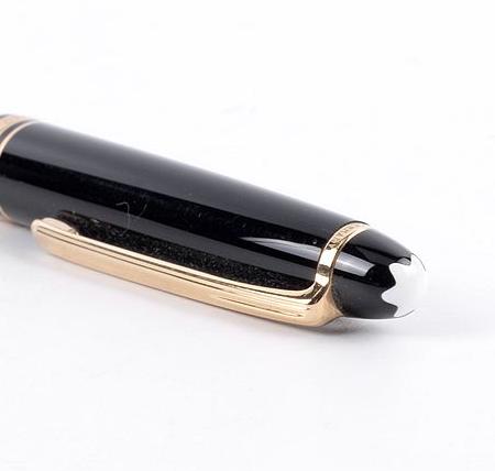 万宝路和万宝龙钢笔哪个好,万宝龙与勃朗钢笔