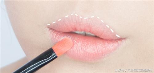 脸长嘴凸怎么办,鼻头大鼻翼宽怎么化妆改善