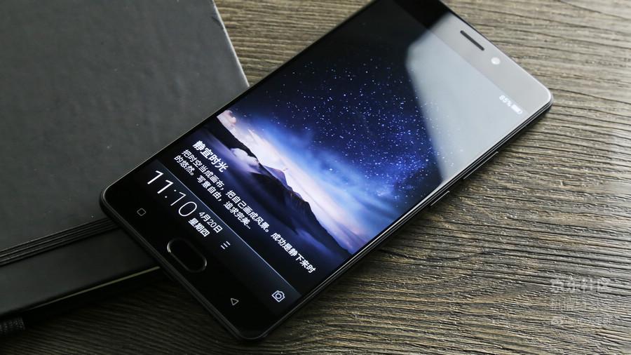 金立m6splus与金立m6,金立m6splus黑色怎么样