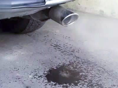 汽车排气管:排气的时候怎么还排出水来了