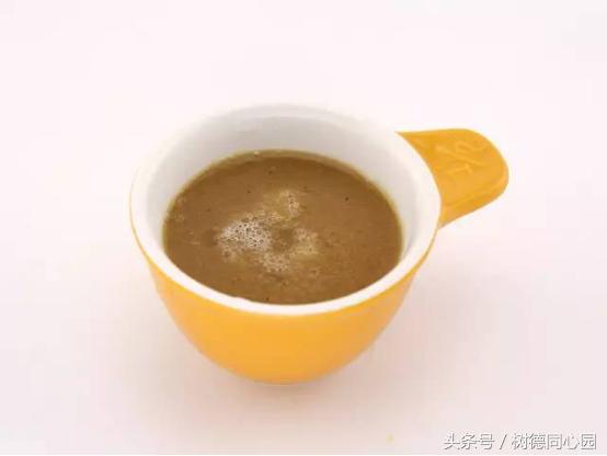 红枣梨子米糊图片,红枣梨子小米糊一岁辅食