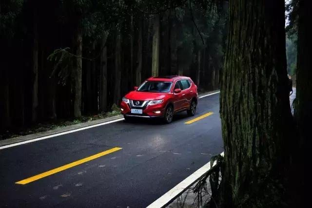 这款紧凑级SUV全新升级，2.5L的QR25发动机，心动吗？