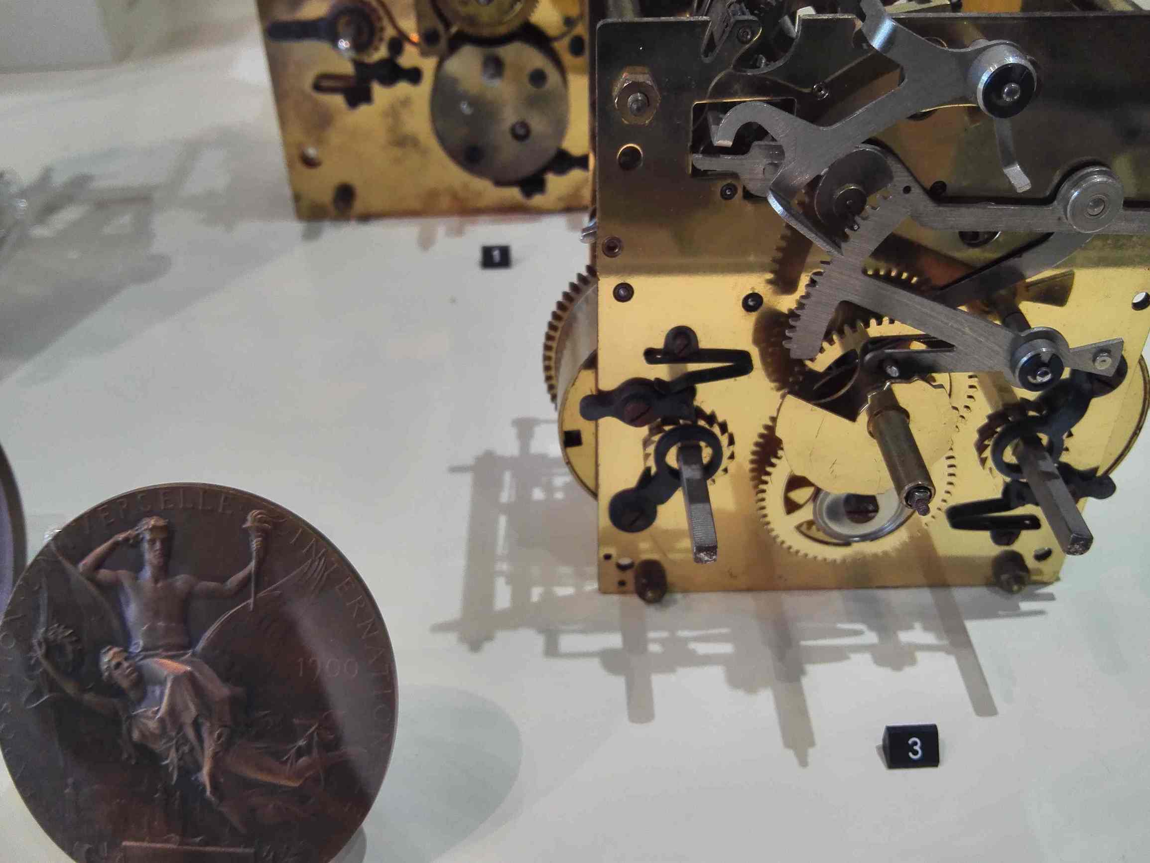 参观手表厂的感受,手表工厂参观实拍