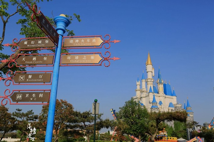 泉城欧乐堡动物王国夏天怎么去,泉城欧乐堡梦幻世界星空过山车