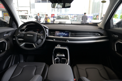 15万购买国产suv全新哈弗h6,全新换代哈弗h6究竟好在哪