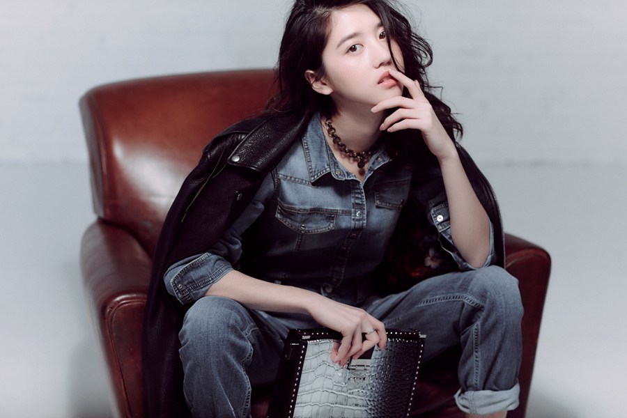 鞠婧祎对四千年一遇的美女的看法,鞠婧祎本人对四千年美女的看法