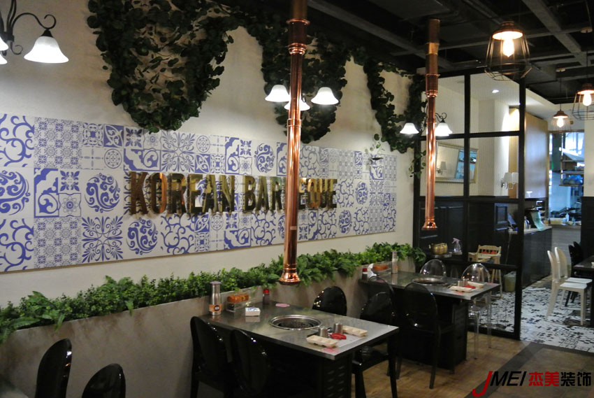 大连和平广场这家烤肉店装修怎么样，去过的朋友请举爪