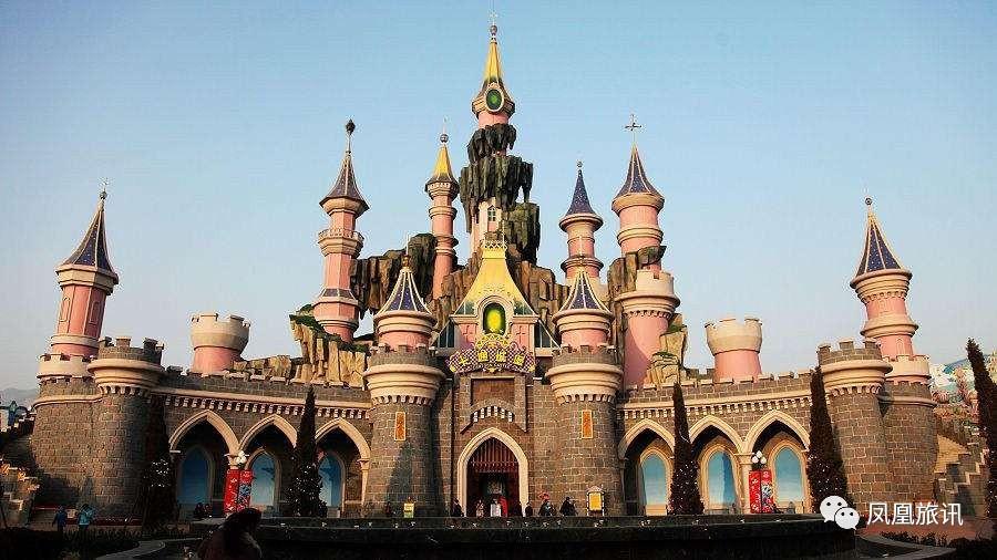 4月26日旅游包打听:中国主题公园市场火热但普遍亏损