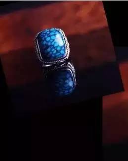 绿松石开裂怎么修复,绿松石打孔处开裂