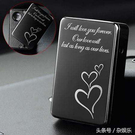 男女间送哪些礼物代表喜欢,女孩给男生送什么礼物能代表爱情