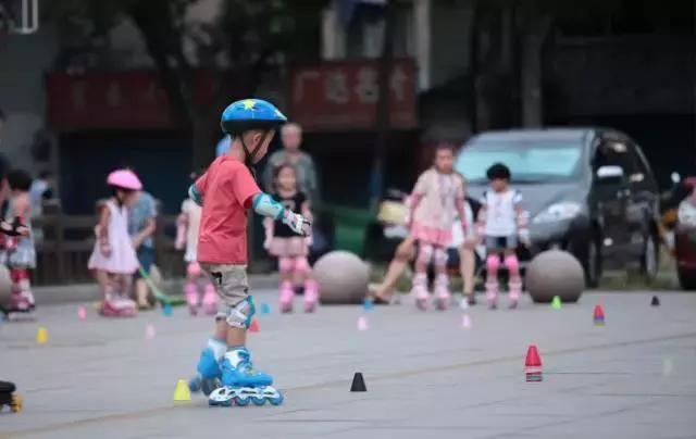 专业儿童轮滑品牌前十大排名榜,少儿轮滑运动中心