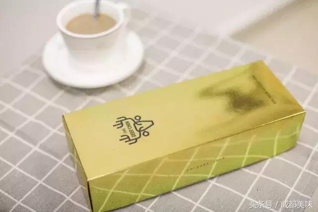 1月仅售7天的芝士条,身家过亿照样排队!谁给你的自信?