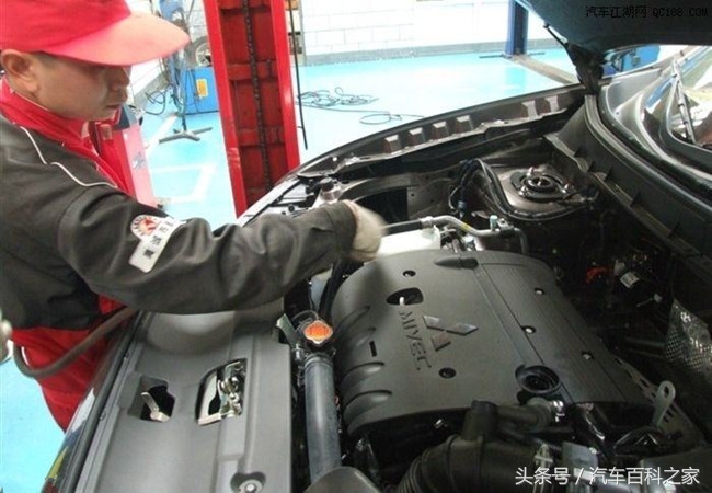 不同颜色乙二醇防冻液可以混加吗,不同牌子的防冻液能混加在一起吗