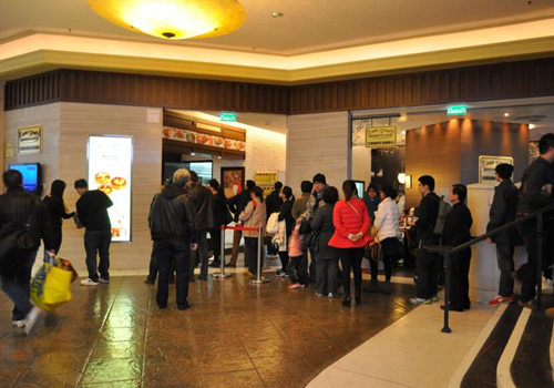 购物中心如何提升人气三步走让商场每天客流爆棚