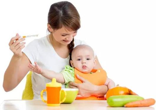 六个月宝宝断奶了不吃奶瓶怎么办,6个月宝宝白天断奶的最佳方法