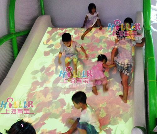 上海育宝互动投影系列，潮爆了的游乐新品