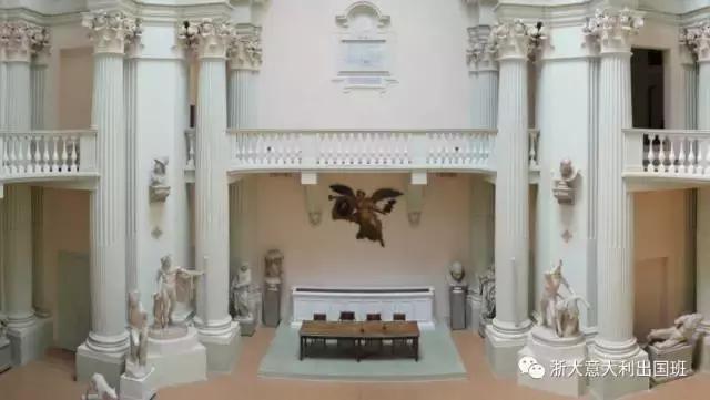 意大利公立美院,意大利公立美院和私立美院的区别