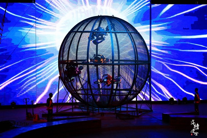 泉城欧乐堡动物王国夏天怎么去,泉城欧乐堡梦幻世界星空过山车