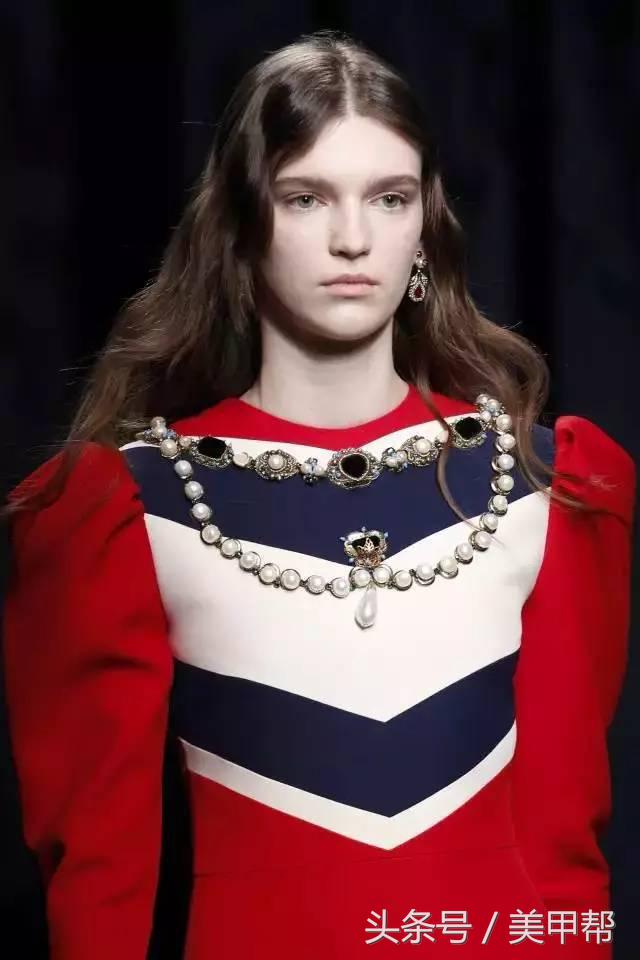 大家说“土”的珍珠，大幂幂、Chanel却很喜欢